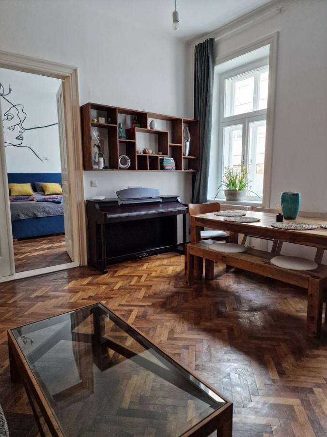 4 Seasons Apartment Wenen Buitenkant foto