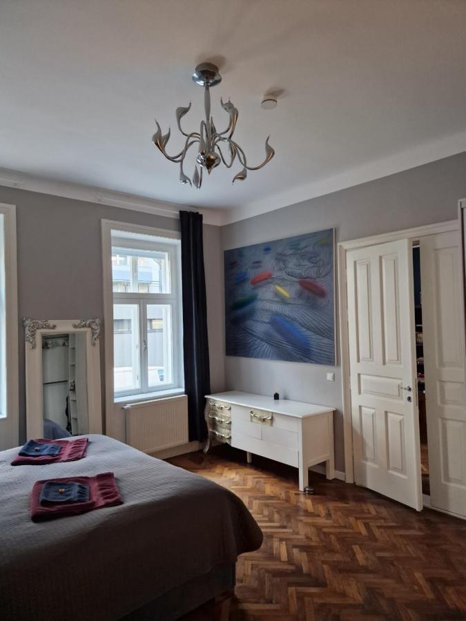 4 Seasons Apartment Wenen Buitenkant foto